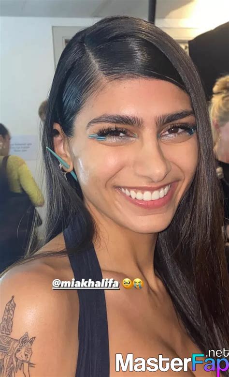 Mia Khalifa Nude